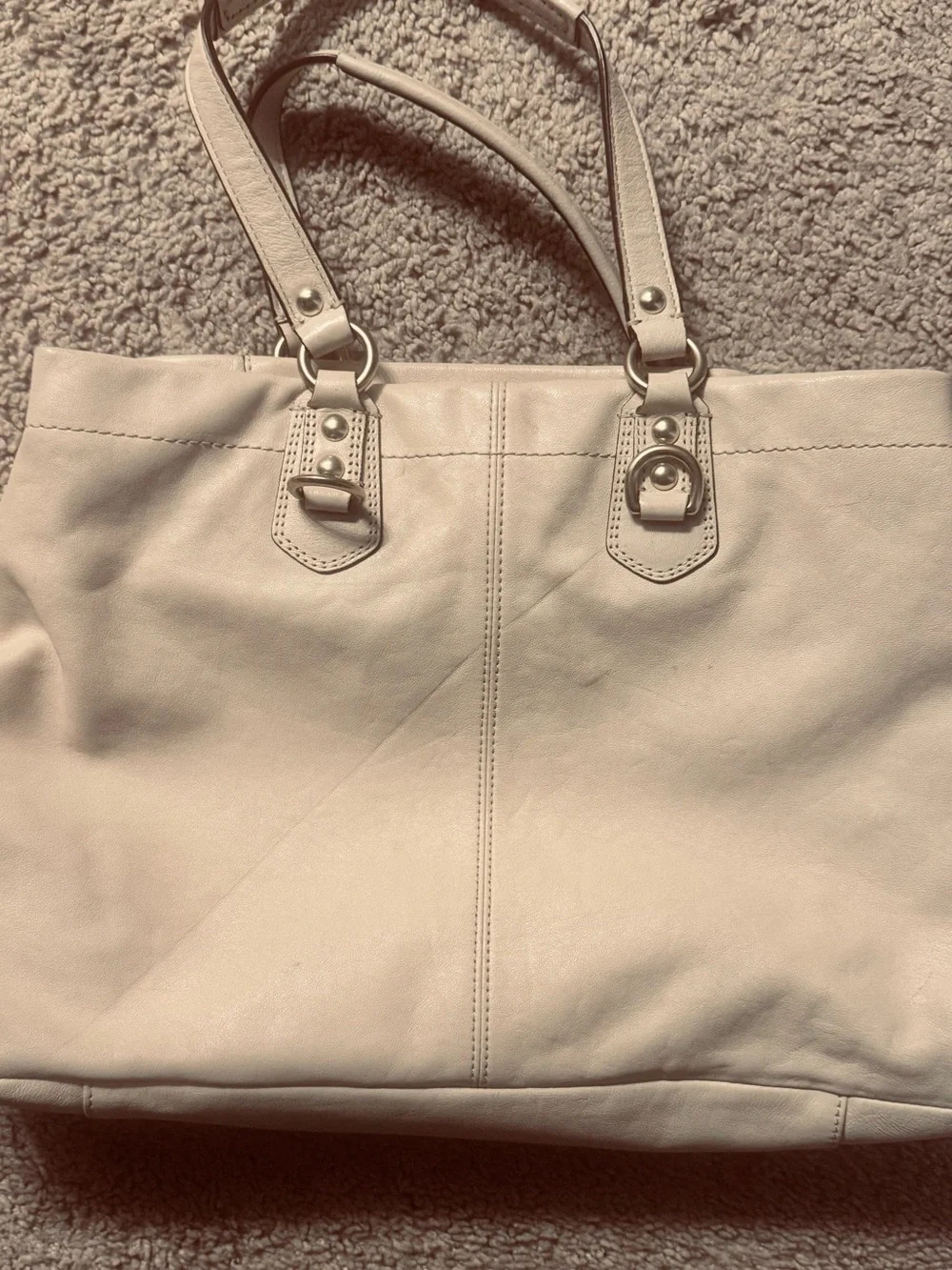 Coach Beige Leather Pleated Tote with silk pink inside - Picture 5 of 6